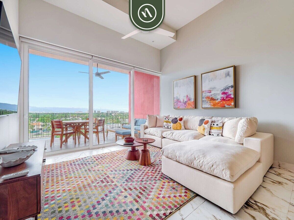 Apartamento, varias camas, cocina, vistas a la playa (DToscana PH01 - Sienna) | Zona de estar