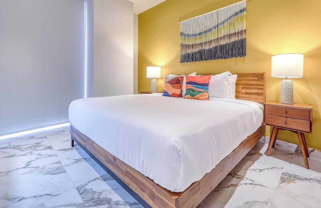 Apartment, Multiple Beds, Kitchen, Beach View (DToscana PH01 - Sienna) | 3 bedrooms, individually decorated, individually furnished, bed sheets
