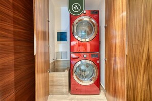 Apartment, Multiple Beds, Terrace, Ocean View (Lofts Delfines 1A) | Laundry