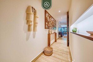 Apartment, Multiple Beds, Terrace, Ocean View (Lofts Delfines 1A) | Interior