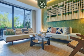 Apartment, Mehrere Betten, Küche, Meerblick (Lofts Delfines 1A) | Wohnbereich | 42-Zoll-Flachbildfernseher mit Digitalempfang