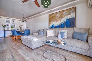 Apartment, Multiple Beds, Kitchen, Pool View (Marina del Rey 402) | Living area | 42-inch flat-screen TV with digital channels - 3BR Condo With Private Balcony - Pool - Marina (Puerto Vallarta)