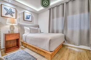 Apartment, Multiple Beds, Jetted Tub, Pool View (Marina del Rey 402) - 3BR Condo With Private Balcony - Pool - Marina` (Puerto Vallarta)
