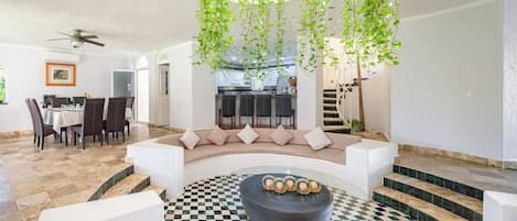 Casa, varias camas, cocina, vista al océano (1 Son Vida DM - ADJ) | 5 habitaciones, decoración personalizada y muebles diferentes