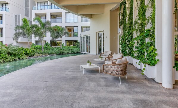 Terrace/patio - Luxury Condo With Canal View - Near Beach (Nuevo Nayarit)