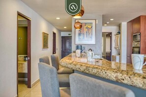 Apartment, Multiple Beds, Pool Access, Ocean View (Villa Magna 294) | Private kitchen | Dining tables