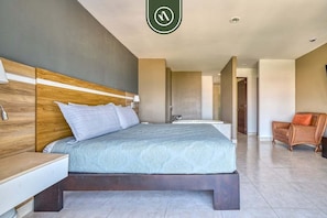 Apartment, Mehrere Betten, Poolzugang, Meerblick (Villa Magna 294) | 4 Schlafzimmer, individuell dekoriert, individuell eingerichtet