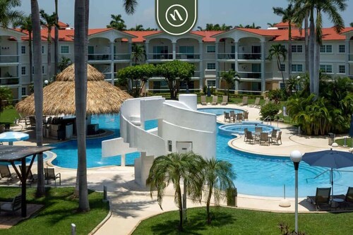 2BR Condo in Acapulco With Private Patio - Pool