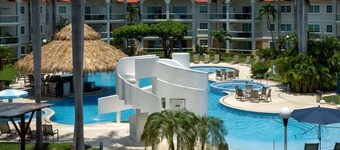 2BR Condo in Acapulco With Private Patio - Pool
