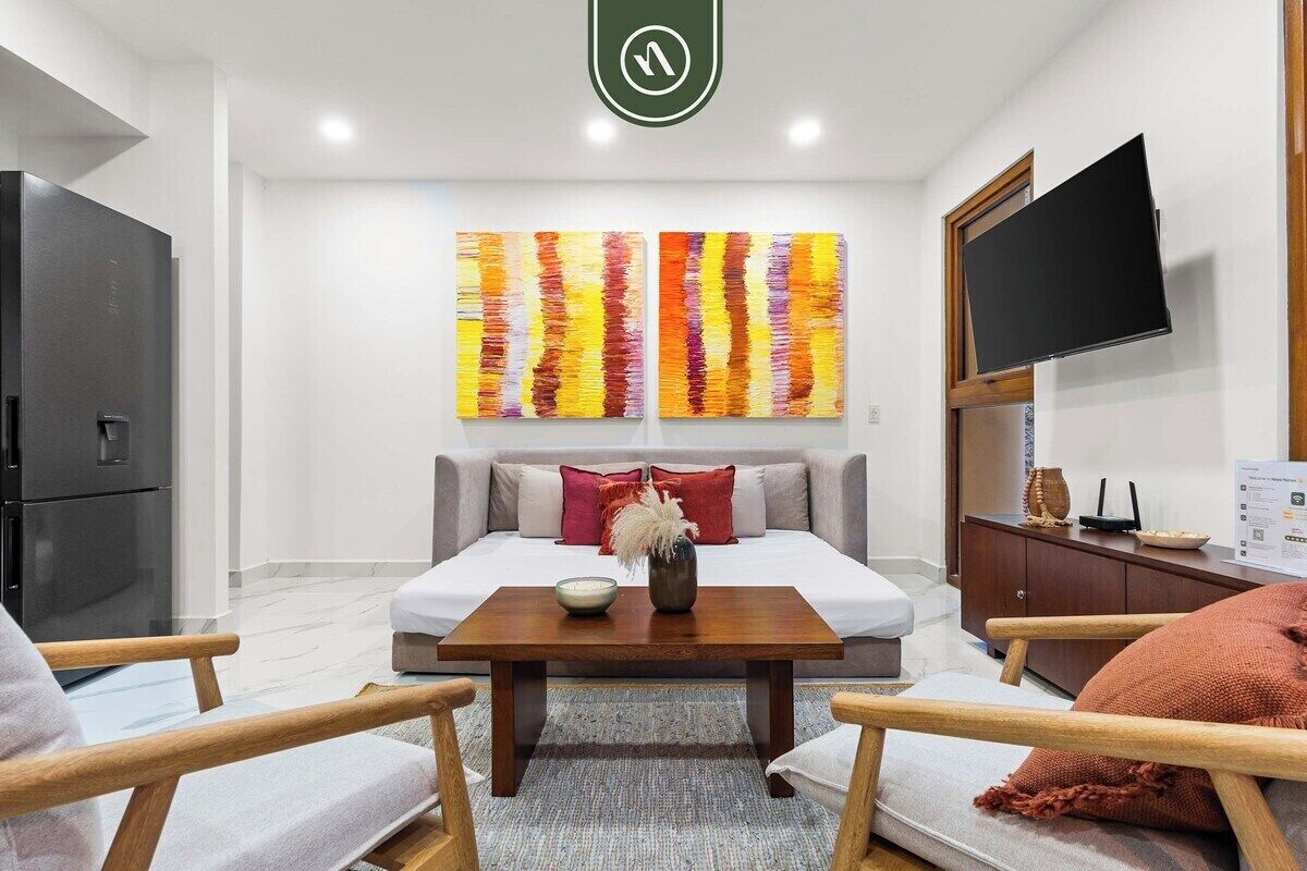 Condo, 1 cama King size y sofá cama, acceso a la alberca, vista al océano (Luz 203) | Interior