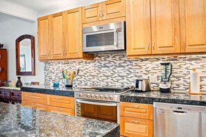 Condo, Multiple Beds, Balcony, Ocean View (603 Plaza Mar) | Private kitchen