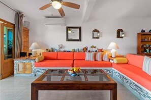 Condo, Multiple Beds, Balcony, Ocean View (603 Plaza Mar) | Living area