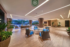 Appartement, 1 kingsize bed met slaapbank, keuken, uitzicht op het strand (V Golf 204) | Lobby