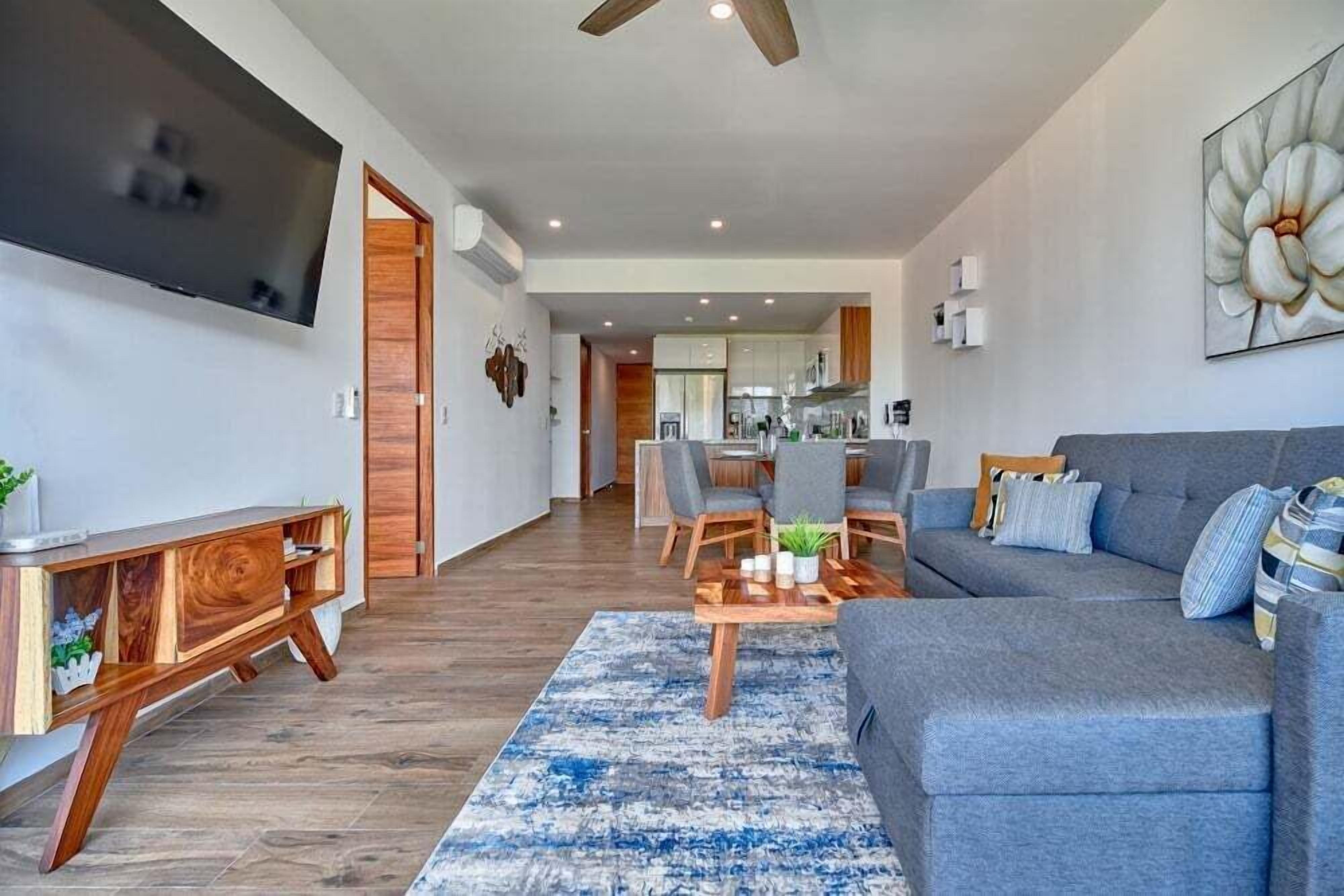 Apartment, Multiple Beds, Balcony, Beach View (Verde Mar Living 405) | Living area