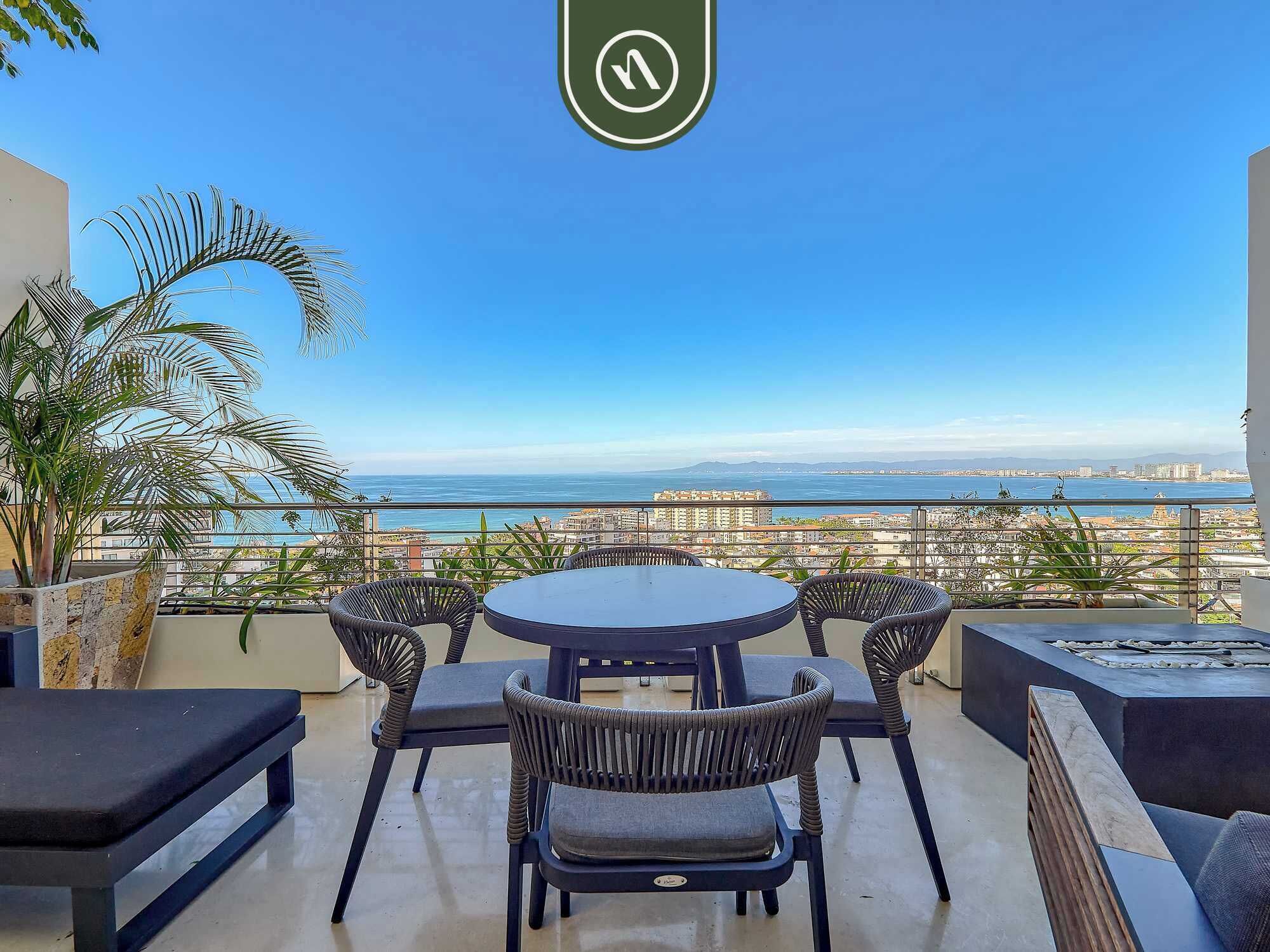 Appartement, plusieurs lits, cuisine, vue océan (Soho PV PH1104 Casa del Cielo) | Restauration extérieure