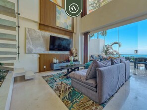 Apartment, Mehrere Betten, Küche, Meerblick (Soho PV PH1104 Casa del Cielo) | Wohnbereich | 42-Zoll-Flachbildfernseher mit Digitalempfang