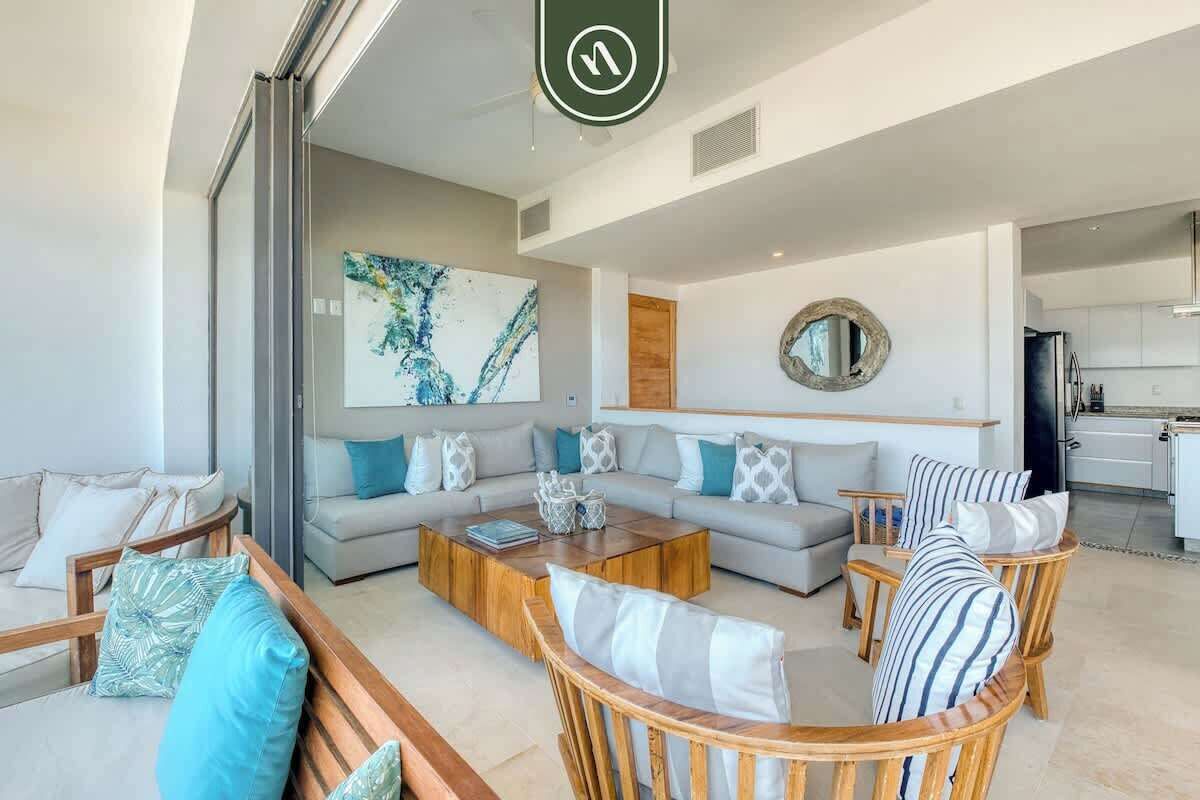 Departamento, varias camas, cocina, vista a la playa (Joya Departamento 5) | Área de sala de estar | Televisión de pantalla plana de 42 pulgadas con canales digitales 