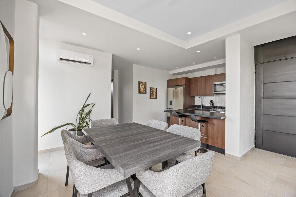 Condo, Multiple Beds, Balcony (Galeritas 5) | Dining