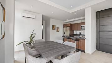 Condo, Multiple Beds, Balcony (Galeritas 5) | Dining