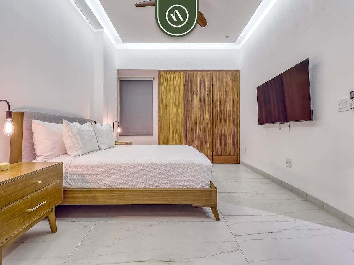 1 chambre, décoration personnalisée, ameublement personnalisé