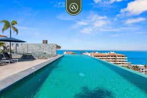 Pool - Elegant Studio in Romantic Zone - Rooftop Pool (Puerto Vallarta)