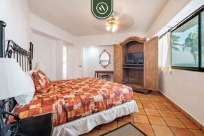 Apartment, Multiple Beds, Balcony, Ocean View (One Beach Street 104 A)