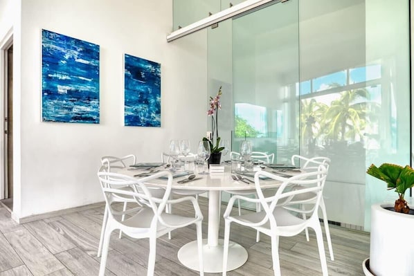 Apartment, 1 Katil Raja (King), Kitchen, Ocean View (Orchid-S2) | 1 bilik tidur, dihias secara berasingan