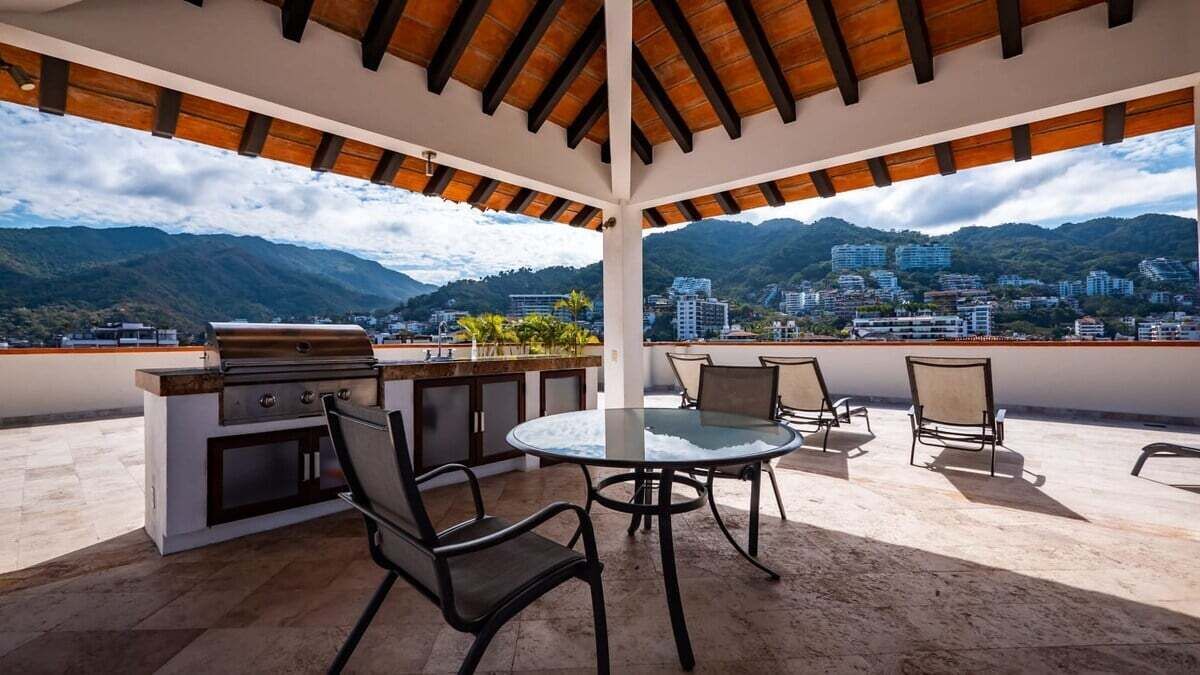 Huoneisto, useita sänkyjä, pääsy uima-altaalle, valtamerinäköala (305-VistadelSol) | Ulkoruokailutilat