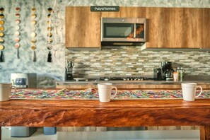 Apartment, Multiple Beds, Kitchen, Ocean View (Loft 268 706 and 707) | Private kitchen