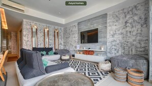 อพาร์ทเมนท์, หลายเตียง, ห้องครัว, วิวทะเล (Loft 268 706 and 707) | บริเวณนั่งเล่น | ทีวีจอแบน 42 นิ้ว พร้อมช่องดิจิตอล