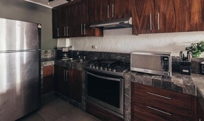Condo, Multiple Beds, Terrace, Ocean View (La Palapa 106) | Private kitchen