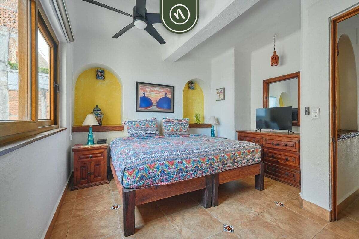 Apartment, 1 Katil Raja (King), Balcony, Ocean View (606 Plaza Mar) | 1 bilik tidur, dihias secara berasingan 