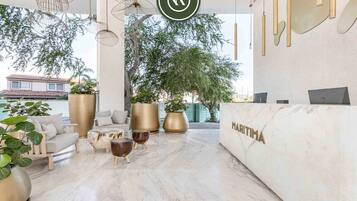 Departamento, 2 camas Queen size, hidromasaje, vista a la alberca (Maritima Golf 5J) | Lobby