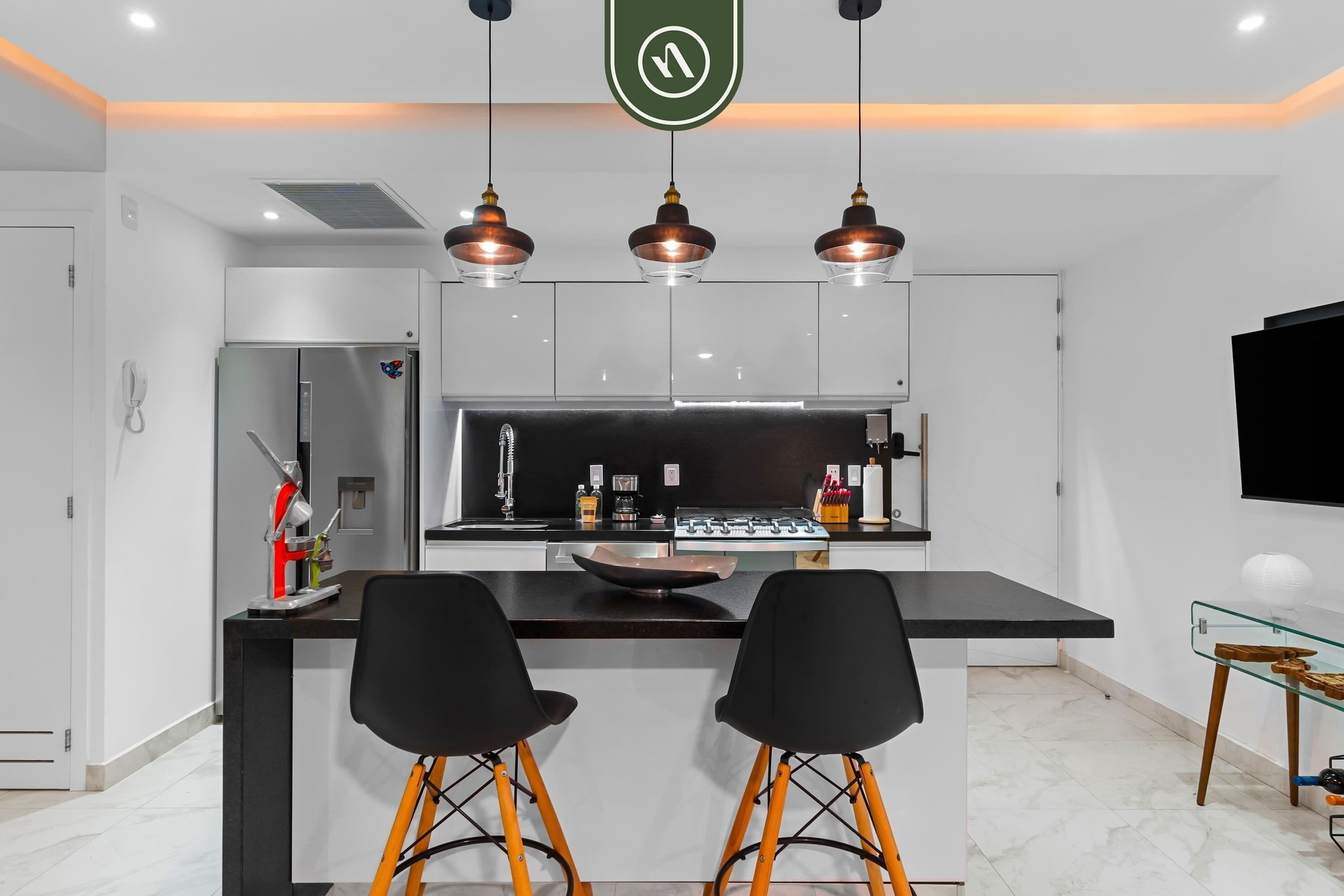 Departamento, 1 cama King size y sofá cama, cocina, vista al océano (DTerrace 405) | Cocina privada | Cafetera y tetera y comedor 