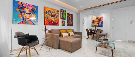 Condo, 1 King Bed with Sofa bed, Pool Access, Ocean View (DTerrace 405) | Living area