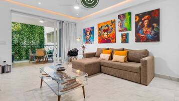 Appartamento, 1 letto king con divano letto, accesso alla piscina, vista oceano (DTerrace 405) | Area soggiorno
