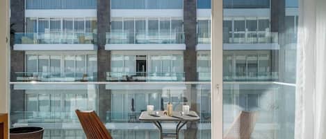 Condo, Multiple Beds, Balcony, Beach View (Quinta San Miguel 503) | 3 bedrooms, individually decorated, individually furnished, bed sheets