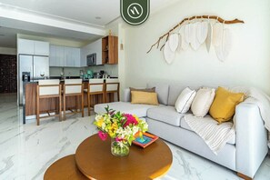 Appart'hôtel, plusieurs lits, balcon, vue plage (Quinta San Miguel 503) | Coin séjour