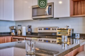 Condo, Multiple Beds, Balcony, Pool View (Quinta San Miguel 502 T2) | Private kitchen