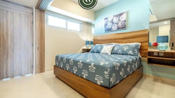 Condo, 1 cama King size y sofá cama, hidromasaje, vista al océano (Harbor 171 North Tower 804) | 1 habitación, decoración personalizada y muebles diferentes