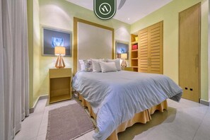 Departamento, varias camas, acceso a la alberca, vista a la playa (Taheima 2202) | 2 habitaciones, decoración personalizada y muebles diferentes 