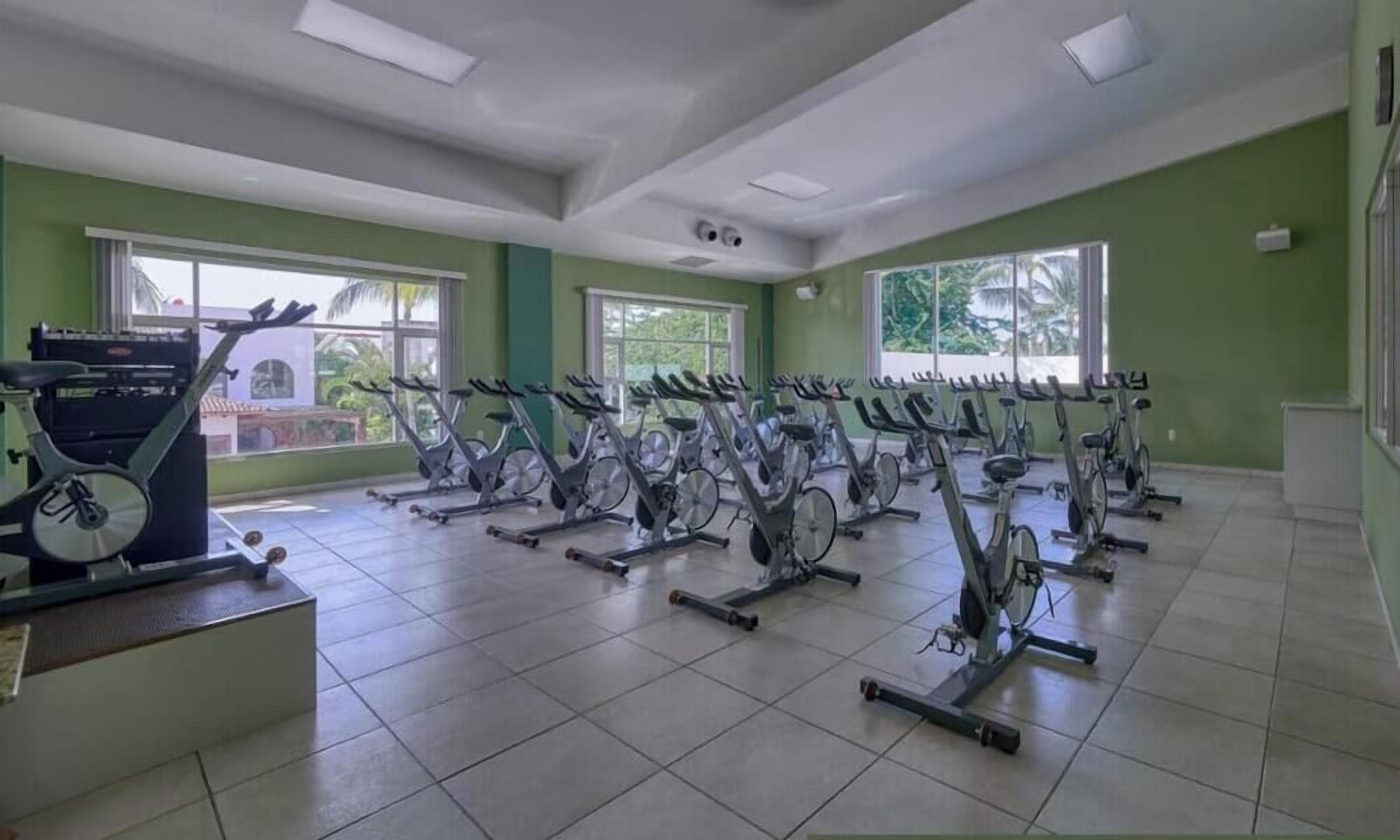 Apart Daire, Birden Çok Yatak, Havuz Kullanımı, Plaj Manzaralı (Taheima 2202) | Fitness salonu