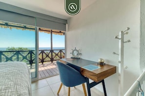 Apartamento, várias camas, cozinha, vista para o oceano (Bora Bora 104 GH03) | 3 quartos, individualmente decorados, individualmente mobiliados