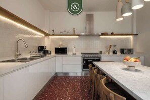 Apartment, Mehrere Betten, Küche, Stadtblick (Matamoros201P1) | Eigene Küche | Wasserkocher mit Kaffee-/Teezubehör