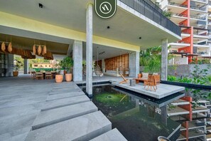 Outdoor dining - New Studio - King Bed - Pool - Jacuzzi - Gym (Puerto Vallarta)