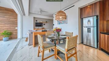 Departamento, 1 cama King size y sofá cama, cocina, vista al océano (Dsire 402) | Interior