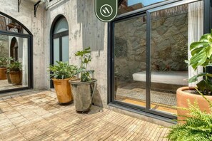 Condo, Multiple Beds, Patio, City View (Privada de FD 3B U1) | 2 bedrooms, individually decorated, individually furnished, bed sheets - Luxury 2 BR Condo in Downtown - AC - Peaceful (Oaxaca)