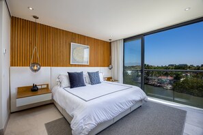 2 habitaciones, decoración personalizada y muebles diferentes 