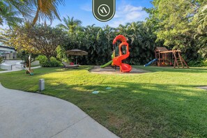 Children’s area - Luxury 4 BR PH in Marival Hotel With Private Pool (Nuevo Nayarit)