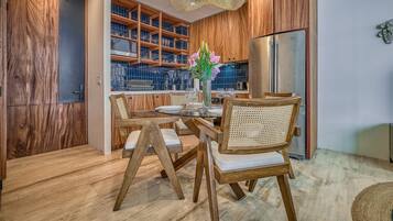 Departamento, 1 cama King size, cocina, vista a la playa (Nomada 5C) | Restaurantes